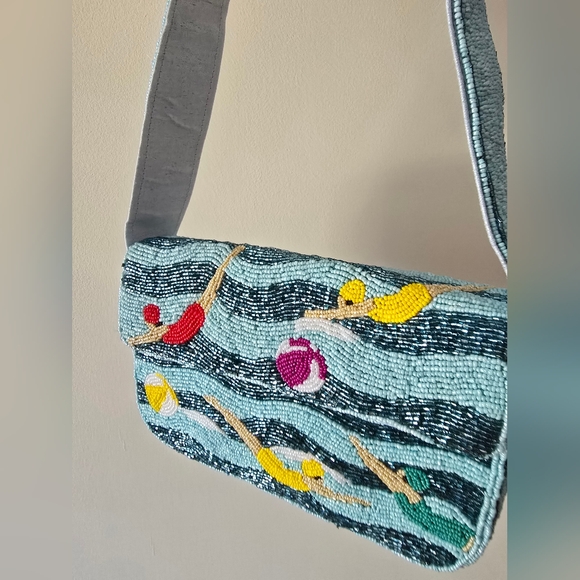 Sol and Mer Swimmer Beaded Shoulder Bag – Pool Party Design - Picture 8 of 8